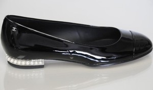 black patent ballerina shoes