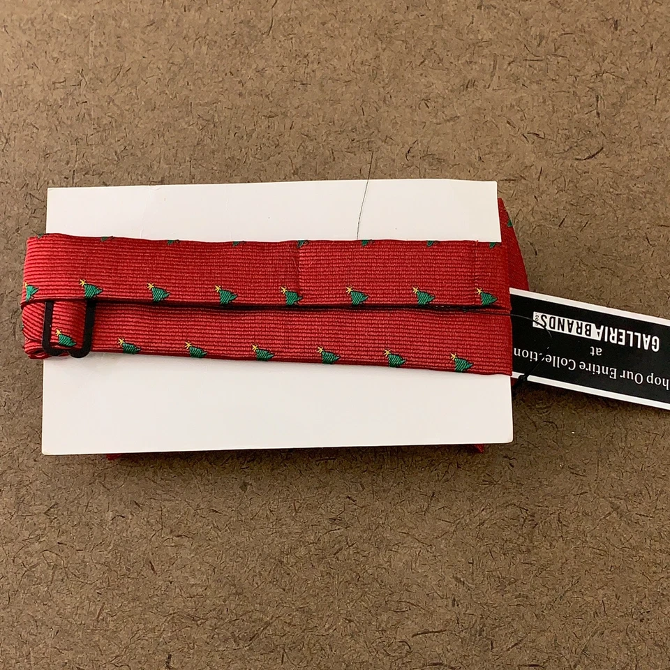 John William Red Green Christmas Tree Printed Microfiber Pre-Tied Bow Tie NWT - Image 3 of 3