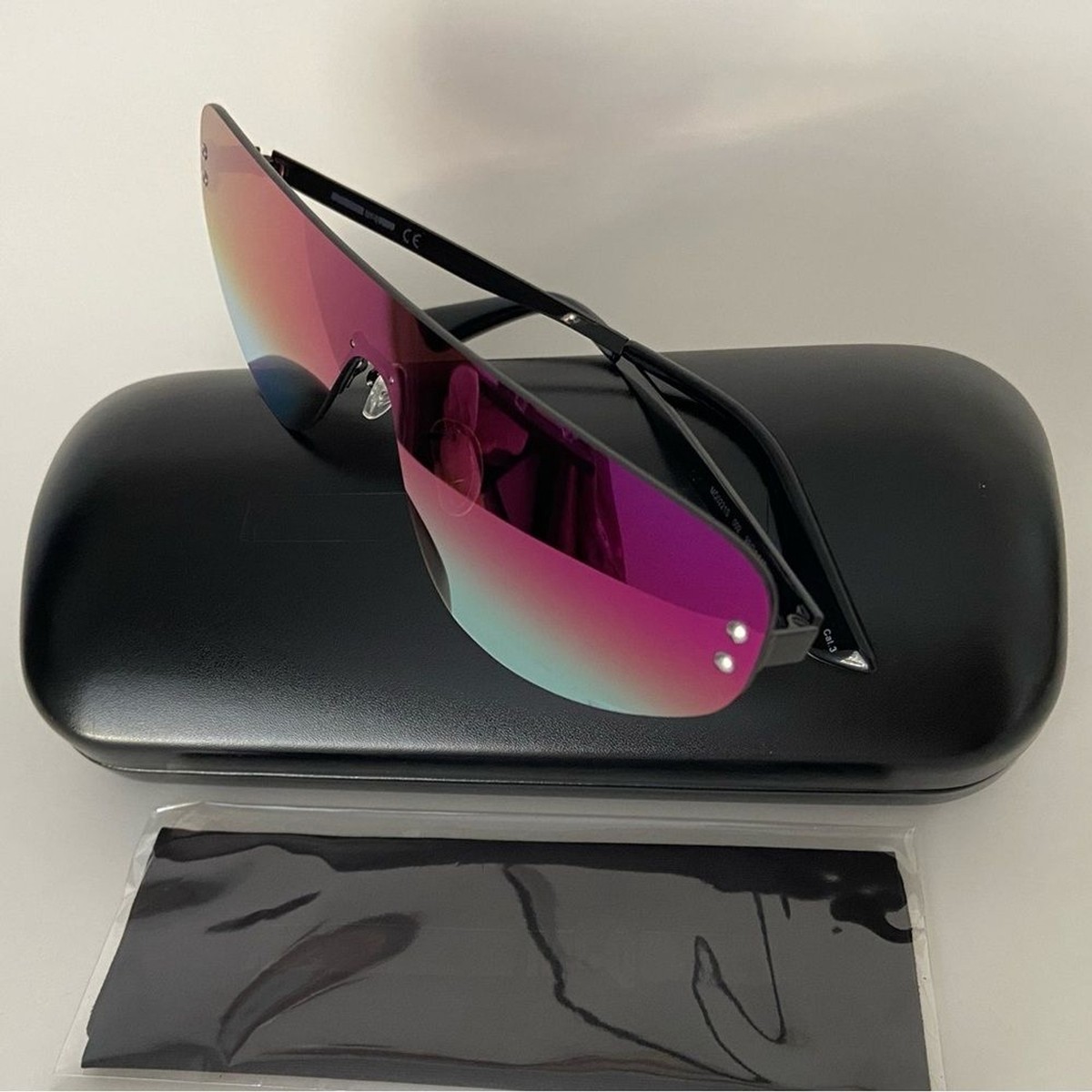 NEW McQ Alexander McQueen Unisex Flat Top Shield Sunglasses  display picture 1