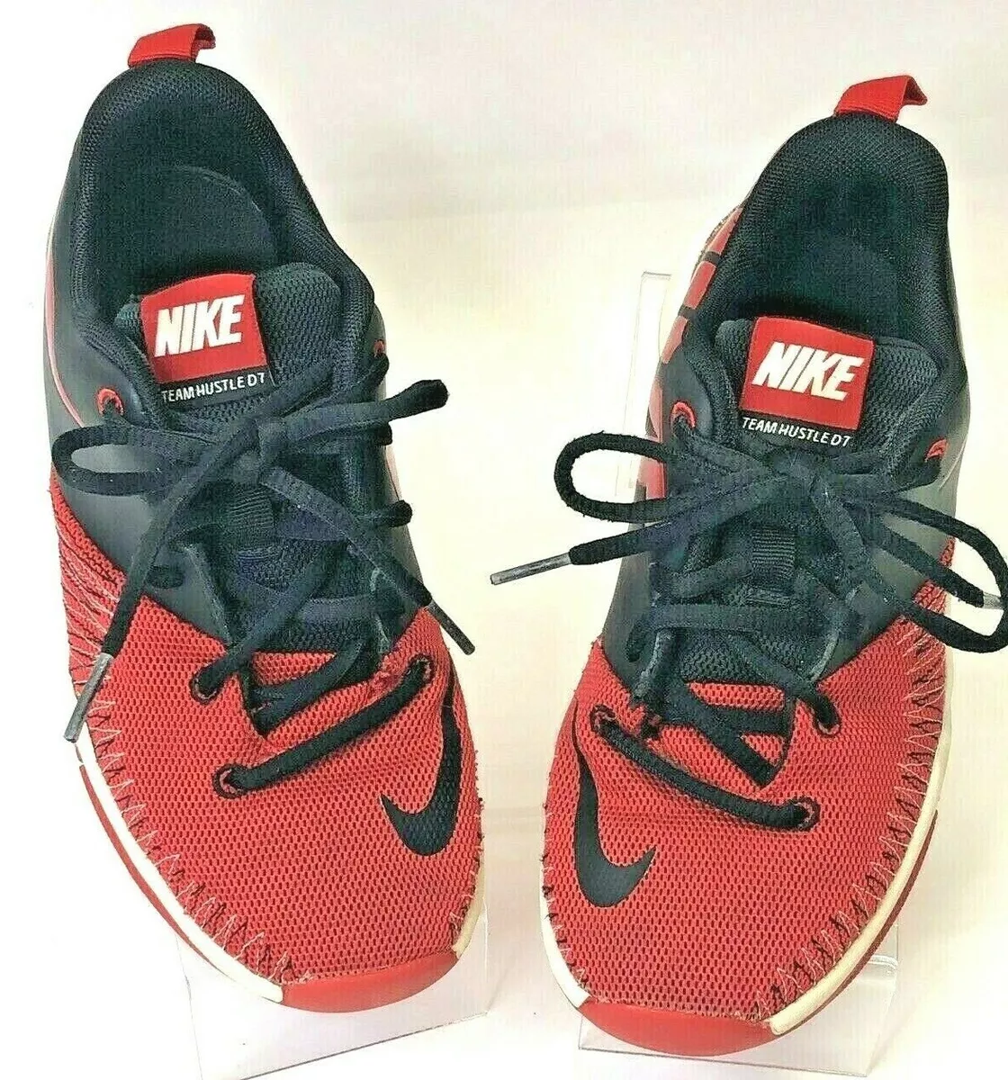 Nike team hustle d7 red discount