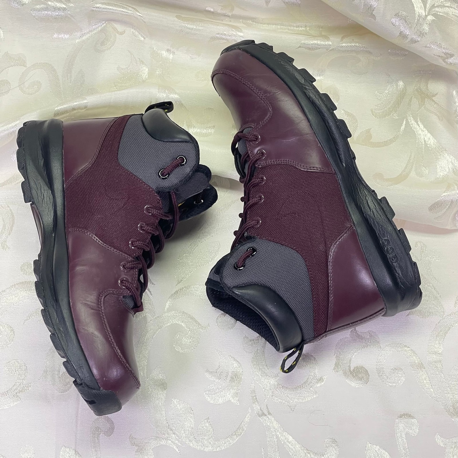 Nike Manoa Deep Burgundy/Anthracite Boots 472780 600 Mens Size US 9