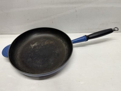 Le Creuset #28 Cast Iron Blue Frying Grill Pan Skillet Phenolic Handle
