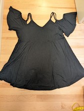 4 Torrid Black Cold Shoulder Jersey Knit Flutter Sleeve V Neck Dress 4X 26
