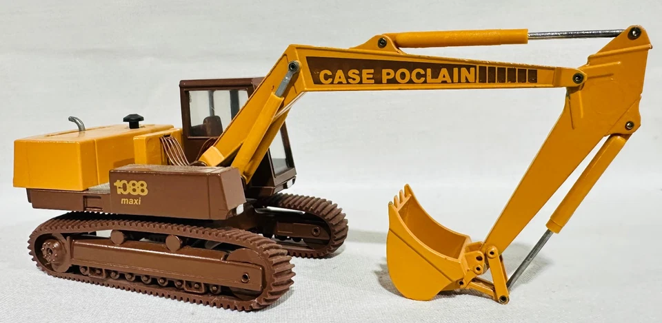 Case 1088 Maxi Poclain Excavator By Conrad 1/50th Scale - Image 3 of 4