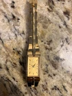 Vtg Seiko 2E20-OAYO R2 Women's Water Resistant Quartz Watch Japan Movement