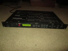A Yamaha D1030 Digital Delay Line Parametric Equalizer