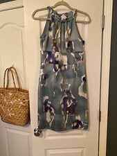 Ann Taylor Green Modern Dress Size 4