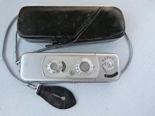 Vintage 1967 MINOX B Miniature Spy Camera w/ Chain, Case.READ