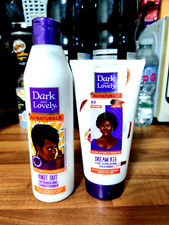 Dark And Lovely Au NATURALE Knot Out Detangling Conditioner PLUS CURL TREATMENT