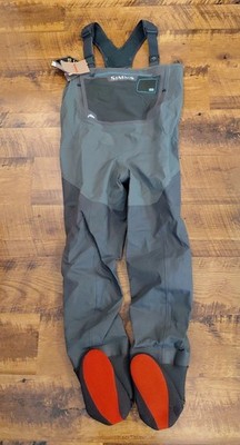 Simms Women's G3 Guide Stockingfoot Wader in the Gunmetal Size 6-7 