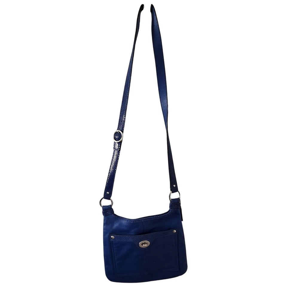 Bolso de hombro de cuero Penélope azul cobalto COACH de colección con ribete de serpiente de charol Foto 2 de 4