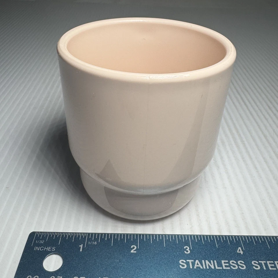 Taza/taza de café vintage Tupperware rosa pálido de plástico apilable Foto 2 de 4