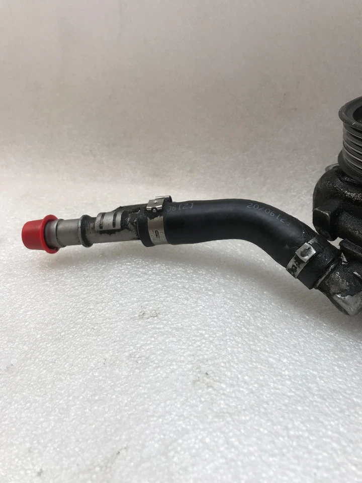 06 07 08 09 10 Bomba/motor de dirección asistida BMW M6 5,0 L 57 k millas Foto 3 de 4