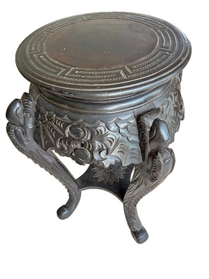 Beautiful Antique Japanese hand carved wooden stand. 12.5'' diameter and 25'' tall