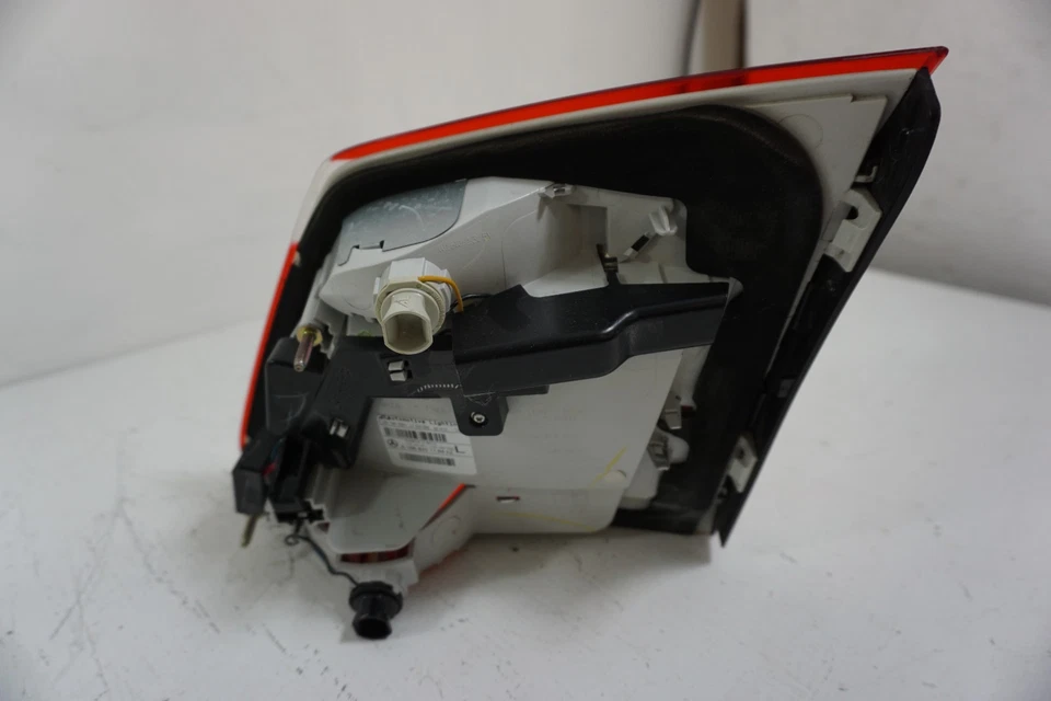 OEM 2013-2016 Mercedes GL350 LH Left Tail Light Lamp A1668201164 - Image 2 of 3
