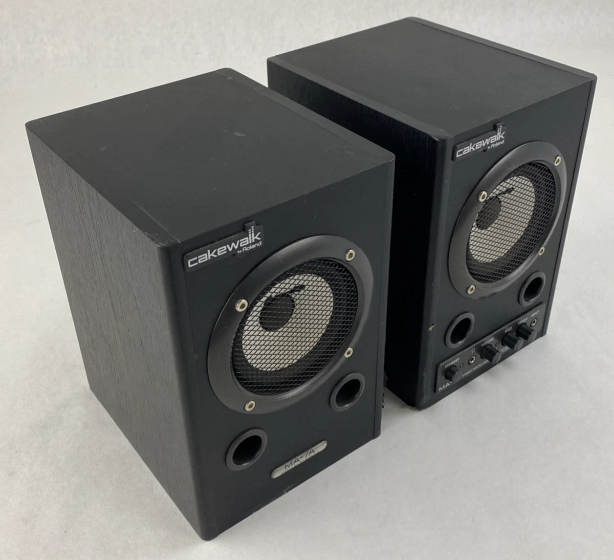 Preços baixos em Monitores de estúdio de áudio profissional ativo