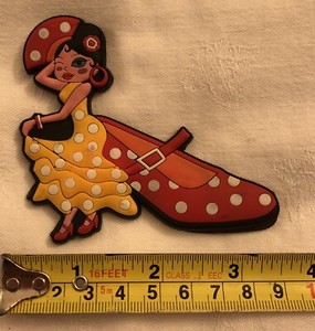 Spanische Flamenco Tänzerin, Fächer & Tanzschuh - massive Platte biegsam Kühlschrankmagnet - 30g