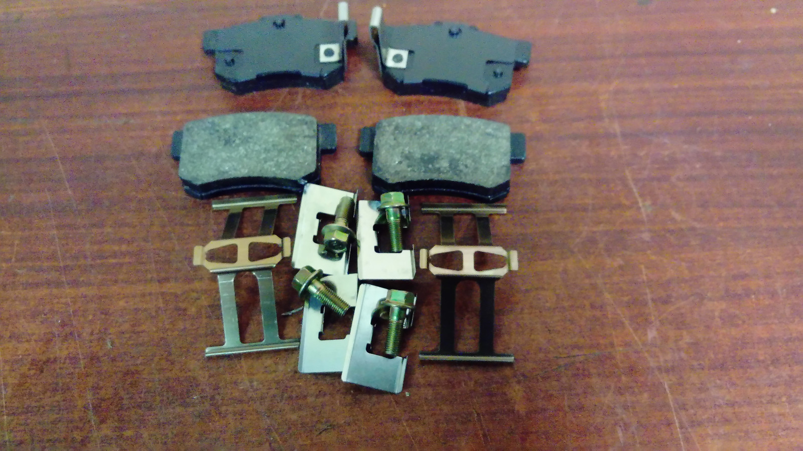 Plaquettes de frein arrière TRW GDB3175 pour Honda Civic Accord Prelude et Rover 600