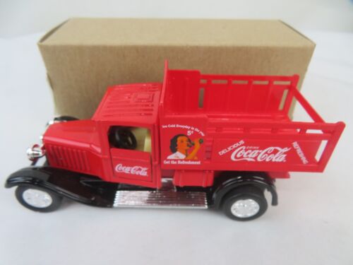 Coca-Cola Train Accessory Die-Cast #K-94528 Red Delivery Truck 1/43 scale - Picture 1 of 5