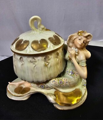 Antique ERNST WAHLISS DEPOSE TURN WEIN woman flower Trinket Box/Dish w Lid- READ