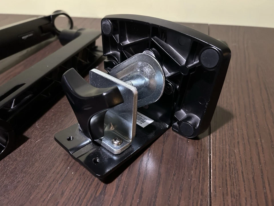 Amazon Basics verstellbarer einzelner Monitorarm WIE BESEHEN KEINE WERKZEUGE SIEHE FOTOS - Bild 2 von 4