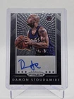 2015-16 Panini Prizm - Autographs Damon Stoudamire #P-DSM (AU)