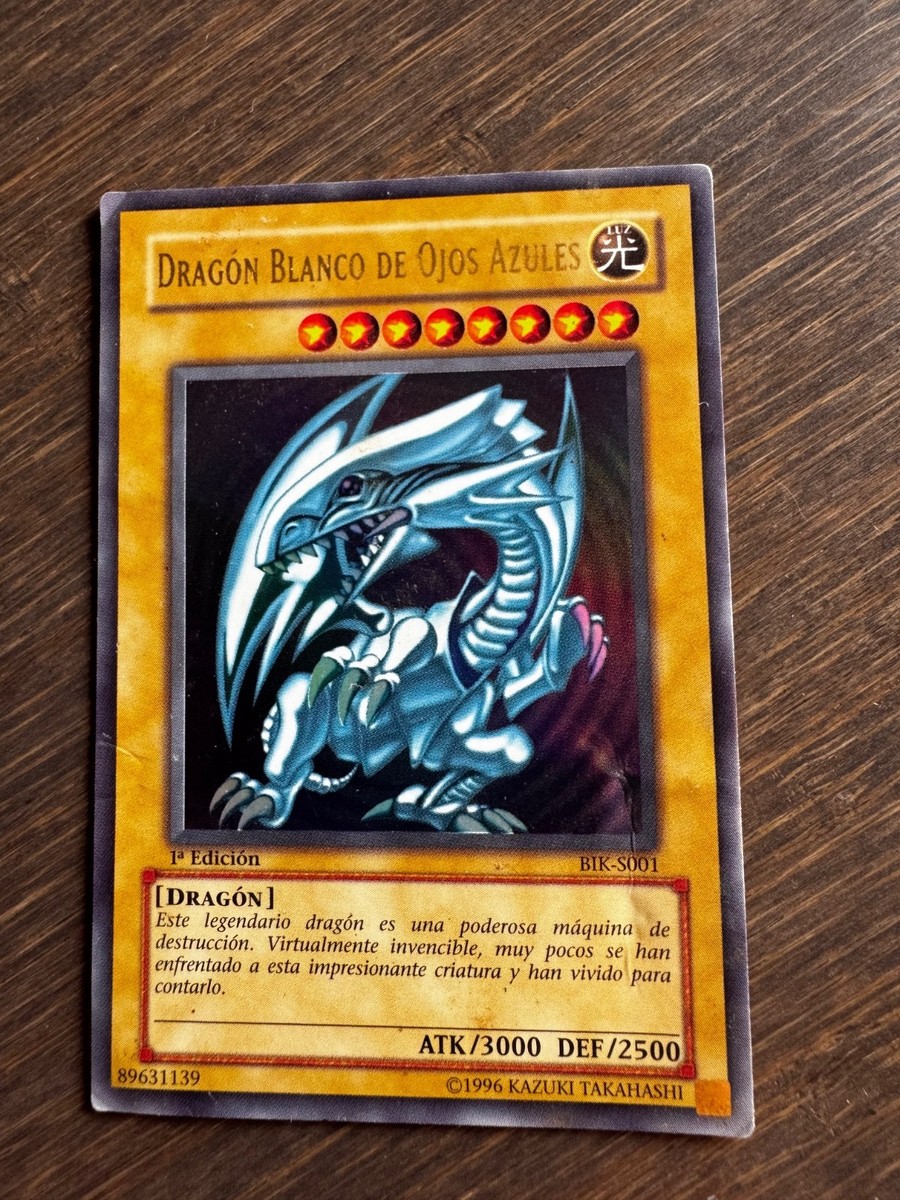 Yu-Gi-Oh Blue Eyes White Dragon 1st Edition BIK-S001 Spanish