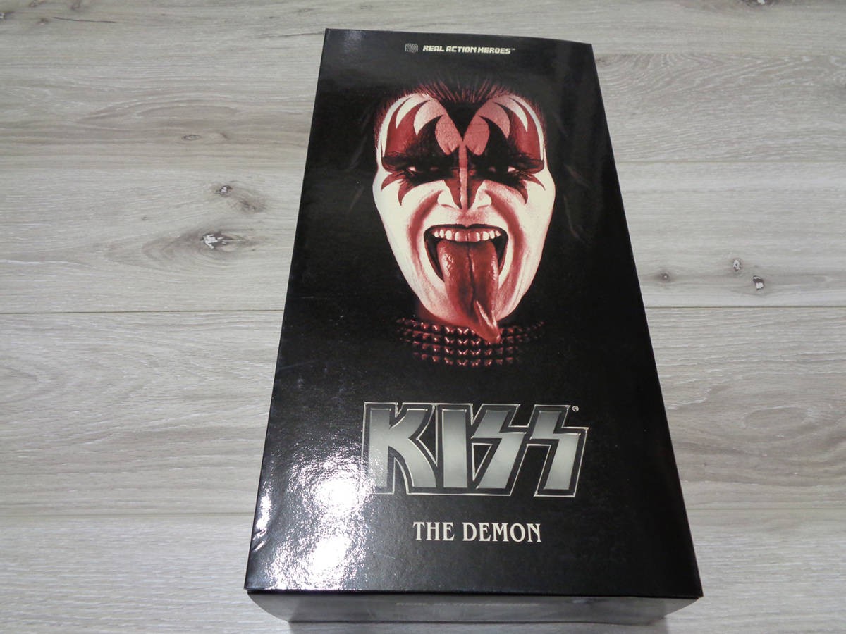 Kiss Gene Simmons Real Aktion Heroes Rah Medicom Spielzeug