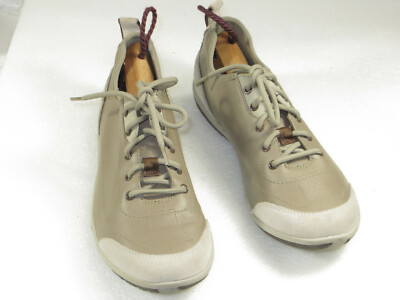 GR8! Women's CLARKS privo fashion sneaker walk work dress comfy leather7.5M $120