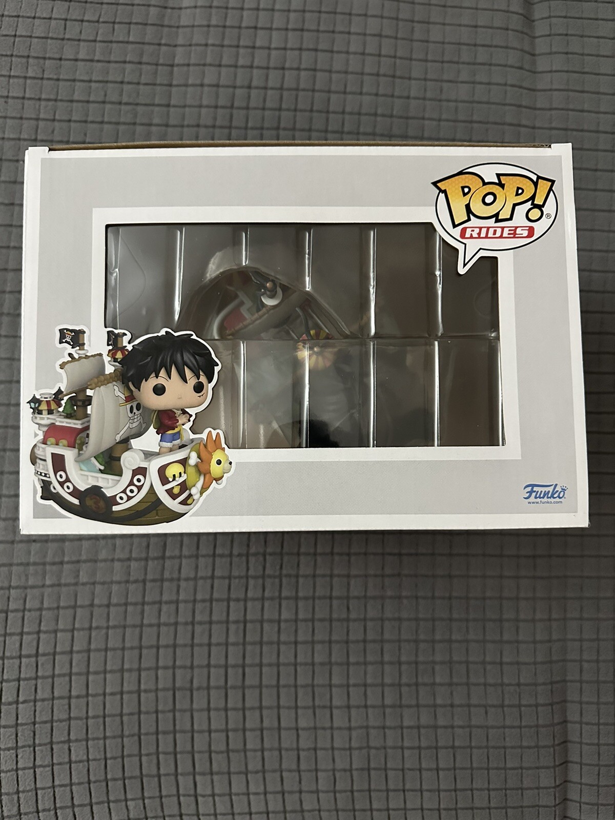 Funko Luffy with Thousand Sunny 114 Rides Excl Pop One Piece(DRM220804)