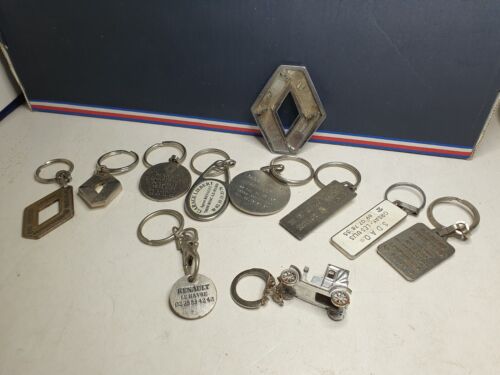 RENAULT VARIOUS KEYCHAIN LOT + BADGE,,,bourbon or others? kechain lh - Picture 6 of 12