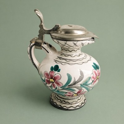 Vintage Anton Schreiner Bavaria Hand Painted Ceramic Cider Pitcher Pewter Lid