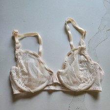 Vintage Victorias Secret Gold Label Lace Ivory Underwire Bra 34B USA Made