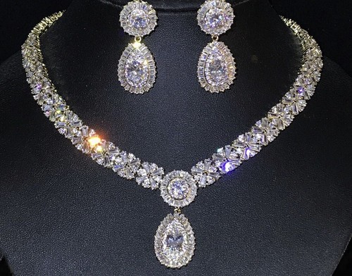 18k White Gold GP Necklace Earrings Set 