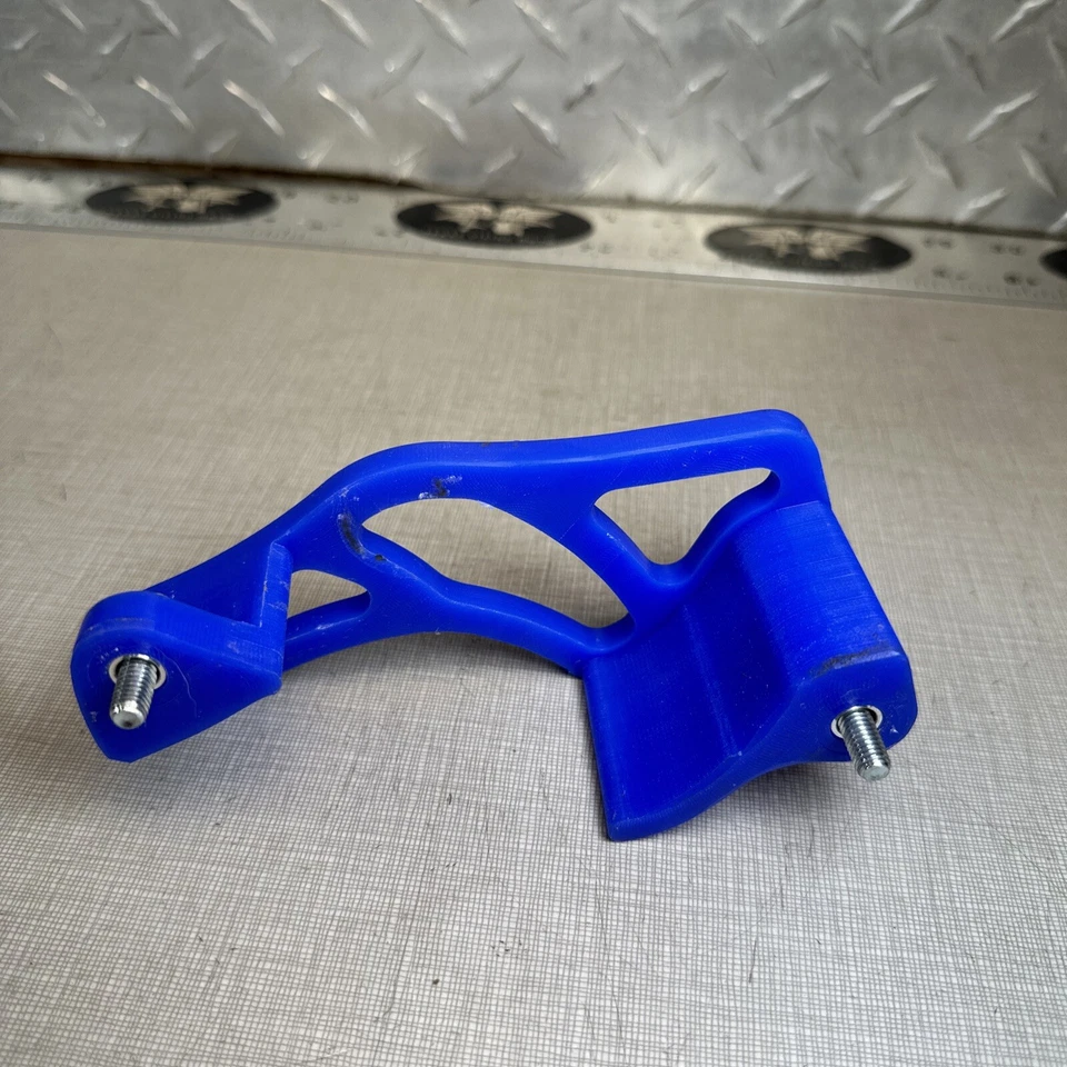 T.M. Pinça de freio traseira Designworks RBG-YAM-BU protetor plástico - OE azul 06-16 - Imagem 4 de 4