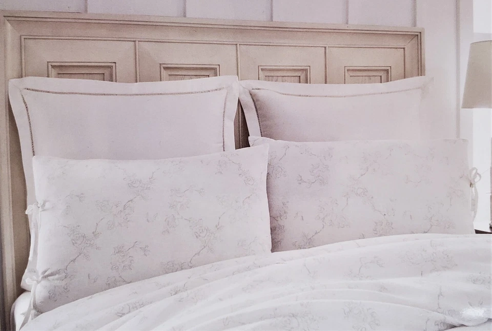 Juego de funda nórdica y fundas florales Queen Southern Living rosas grises románticas Blythe Foto 2 de 4