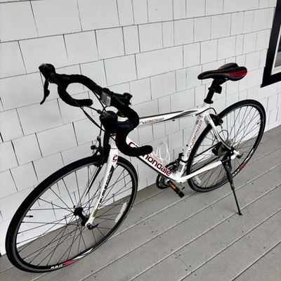 Cannondale Synapse 7 Road Bike - 51cm Pre Owned With Very Little Use
