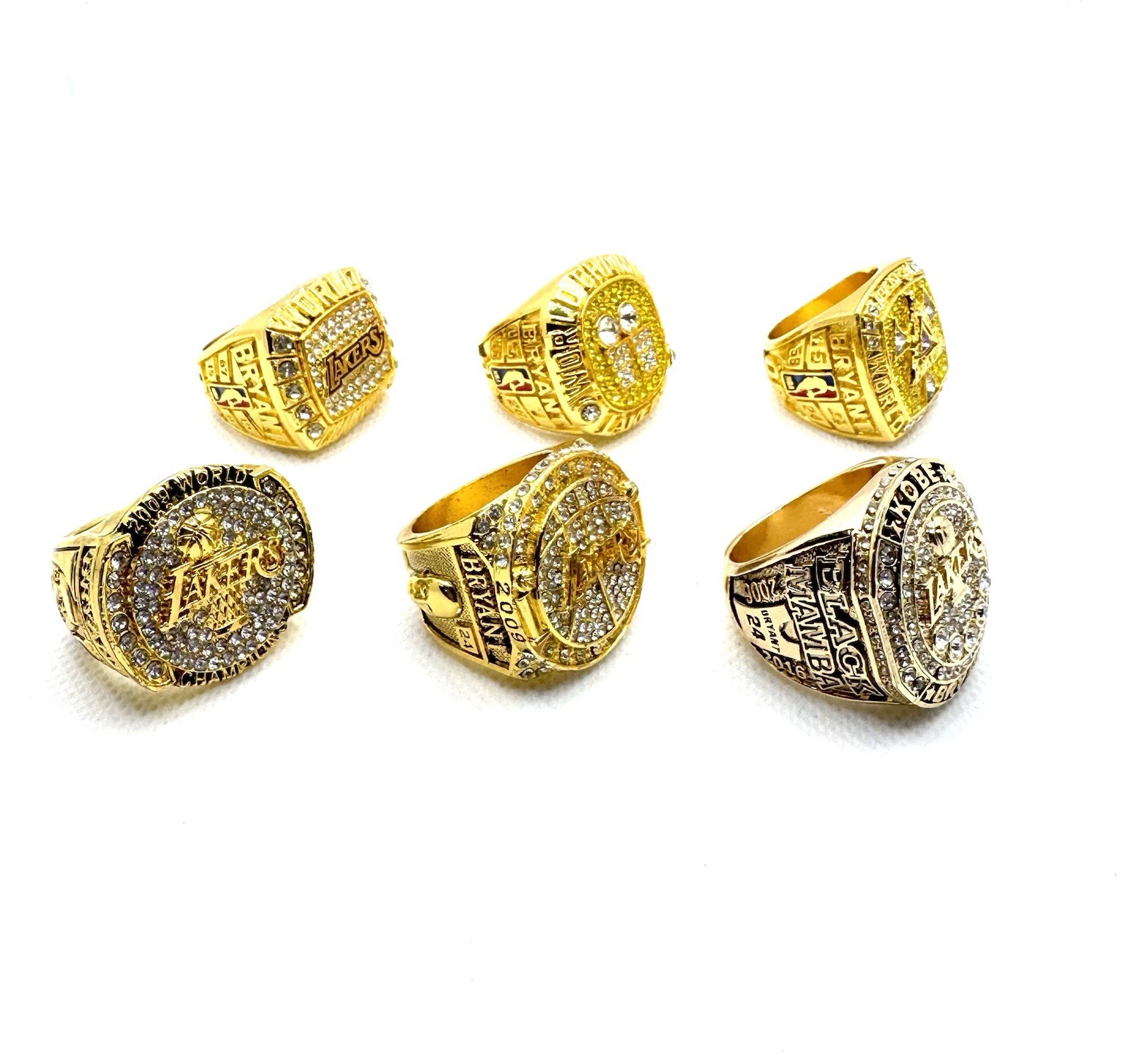 NBA / Los Angeles Lakers Championship Rings Set With Wooden Box / Kobe Bryant