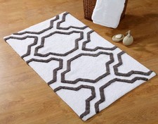 Quatrefoil Cotton Bath Rug