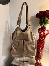 marc jacobs totally turnlock