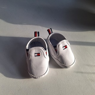 Tommy Hilfiger Baby Signature Stripe Slip on Sneaker White Size Infant 1 LN