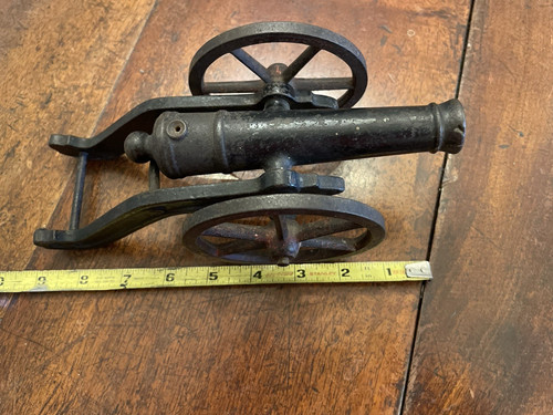 FINE ANTIQUE AMERICAN LARGE CAST IRON STEVENS CANNON ~ CIRCA LATE 1800'S 