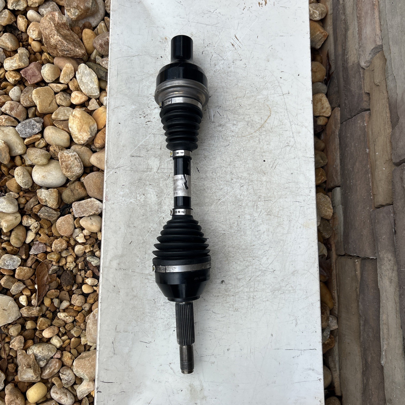 LOTUS EMIRA Driveshaft N/S 2022-2025 Petrol 8 Speed Automatic  LH 