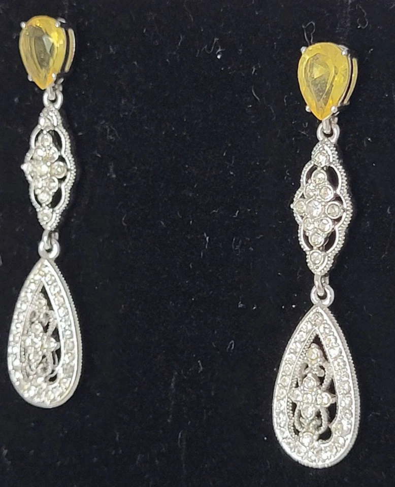 Pendientes colgantes Nadri circonita cúbica chapada en rodio citrino circonita cúbica lágrima 1,75" Foto 2 de 4