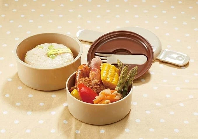 Snoopy Peanuts Comic Skater Bento Box 500ml 2-Tier Round Antibacterial Japan Free Shipping