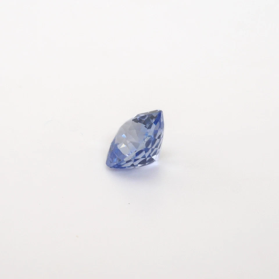 1.87 Carat Natural Cushion Cut Blue Sapphire Gemstone from Sri Lanka - Image 4 of 4