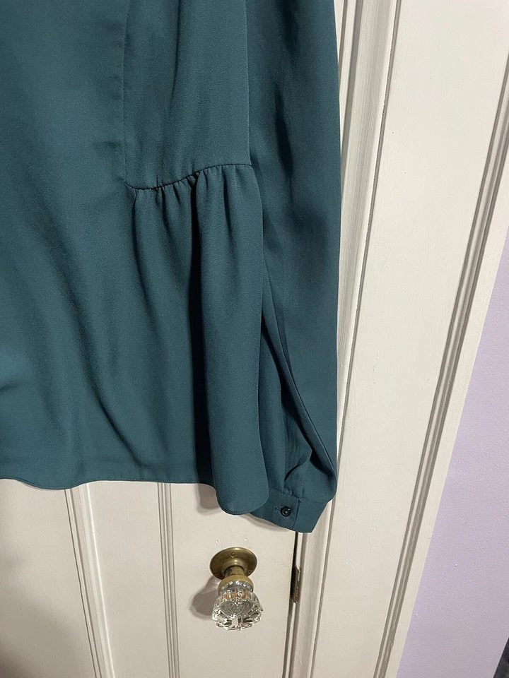 Camisa manga larga Olive & Oak para mujer talla XS verde azulado, lisa Foto 3 de 4