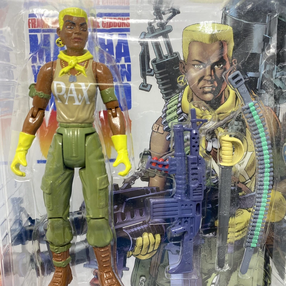 "Figura de acción Martha Washington Dark Horse 6"" edición coleccionista con cómic #5555" Foto 3 de 4