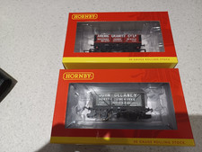 Hornby job lot R6699 & R6977 goods wagons