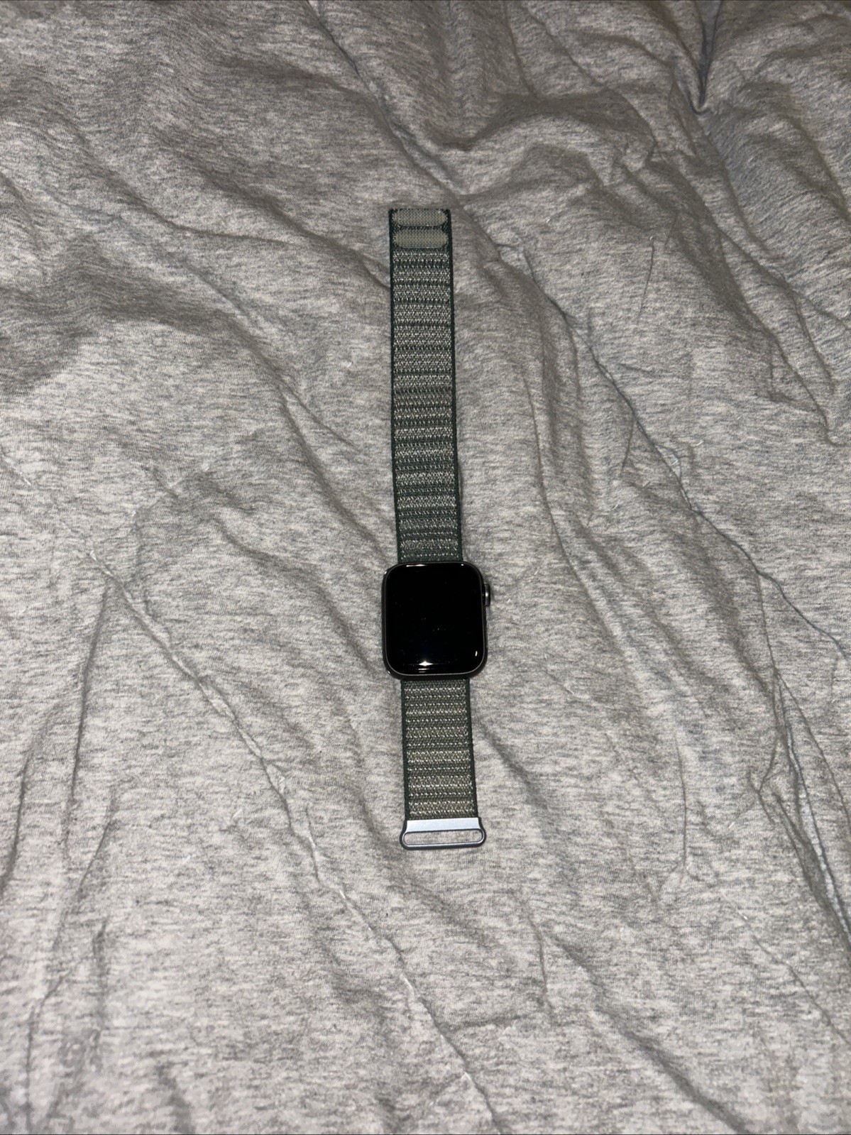 Apple Watch SE 1st Gen For Parts or Repair Offers-image